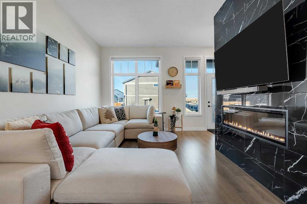 11 Marmot Way Nw, Calgary, Alberta  T3R 2C1 - Photo 7 - A2281241