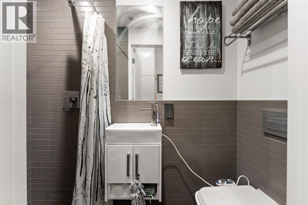 302, 515 4 Avenue Ne, Calgary, Alberta  T2E 0J9 - Photo 13 - A2282029