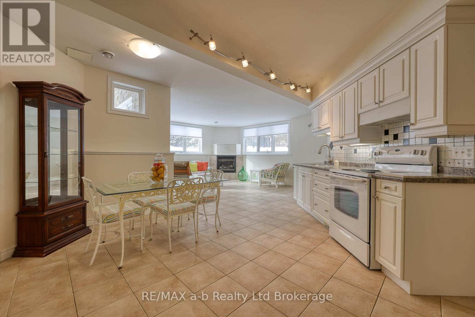 11 Norsworthy Lane, Ingersoll, Ontario  N5C 4G5 - Photo 43 - X12734612