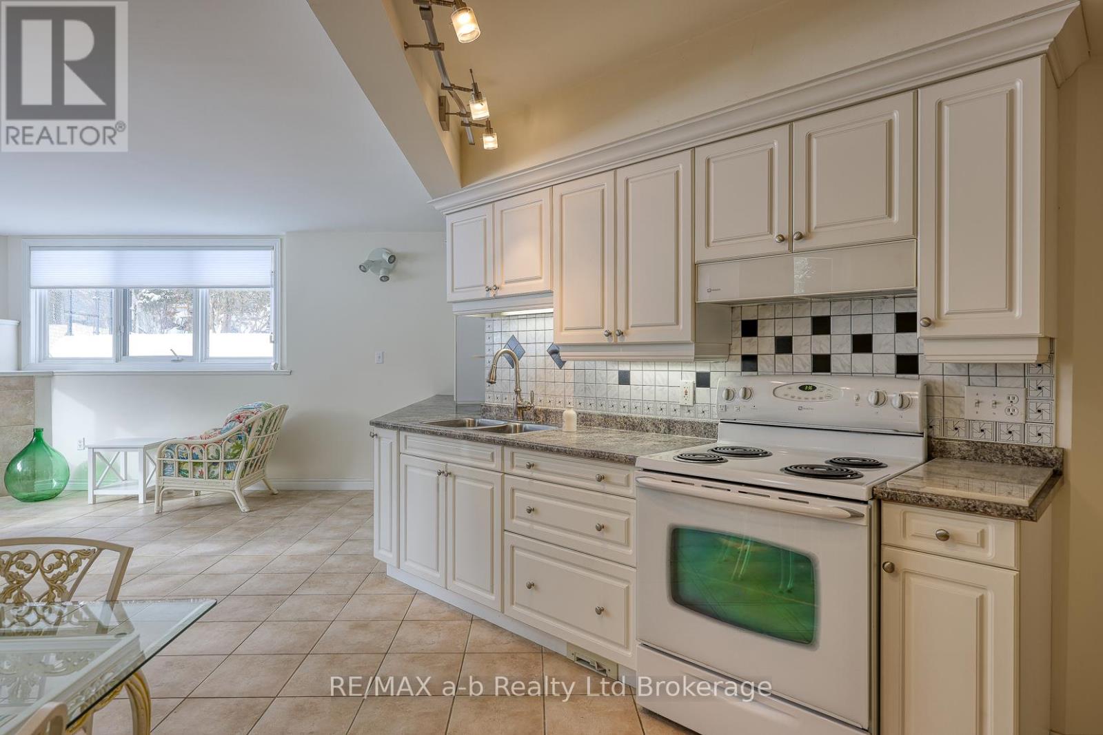 11 Norsworthy Lane, Ingersoll, Ontario  N5C 4G5 - Photo 44 - X12734612