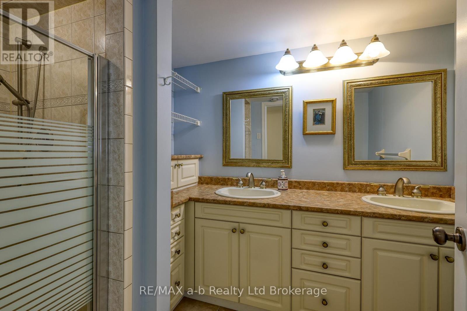 11 Norsworthy Lane, Ingersoll, Ontario  N5C 4G5 - Photo 49 - X12734612