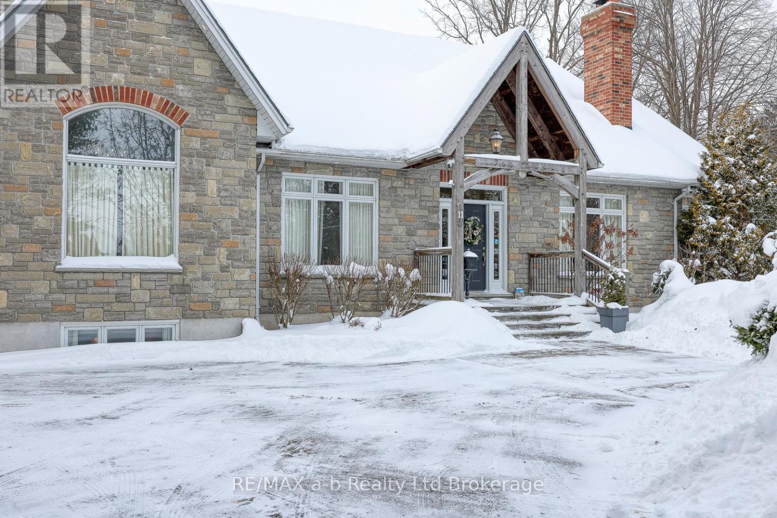 11 Norsworthy Lane, Ingersoll, Ontario  N5C 4G5 - Photo 5 - X12734612