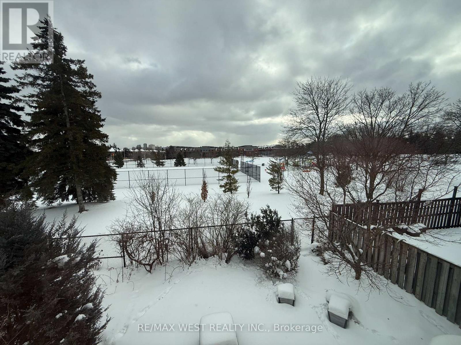 15 Dundurn Crescent, Vaughan, Ontario  L4J 6Z1 - Photo 13 - N12736396