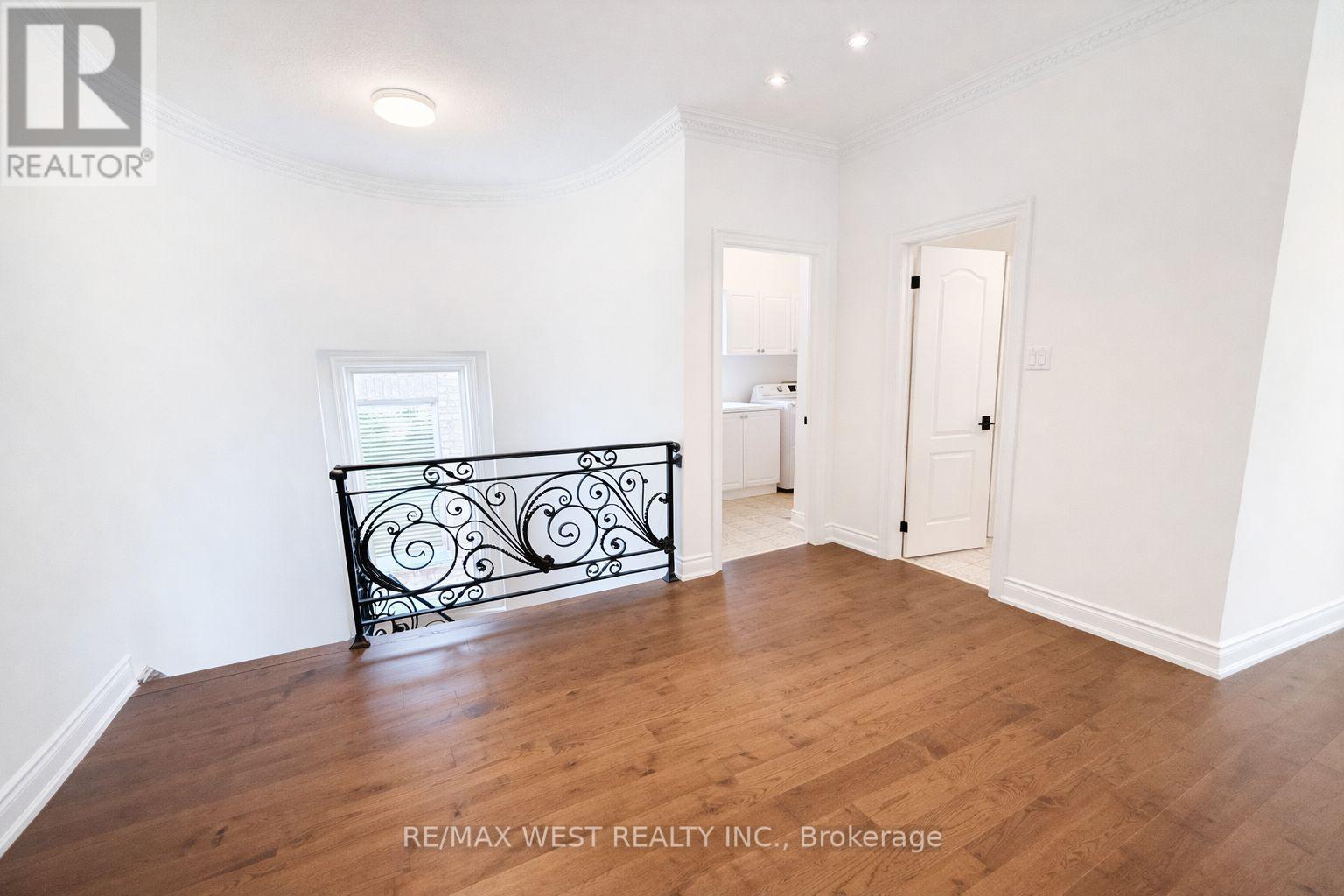 126 Ner Israel Drive, Vaughan, Ontario  L4J 9L1 - Photo 8 - N12736414