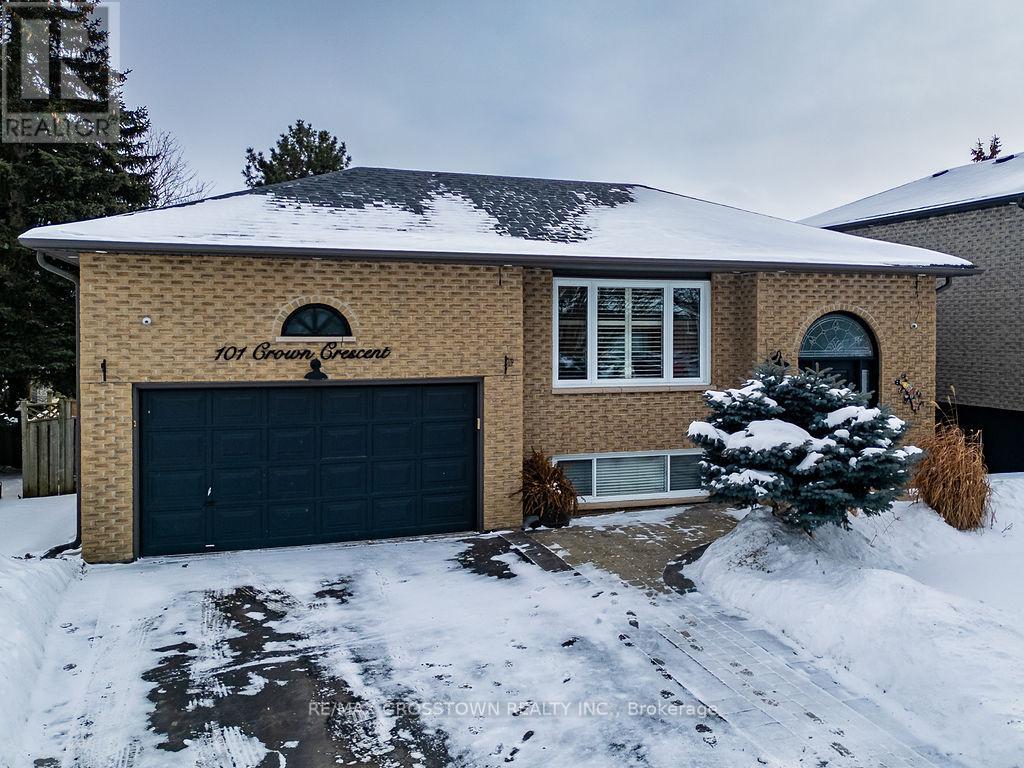 101 Crown Crescent, Bradford West Gwillimbury (Bradford), Ontario  L3Z 2M2 - Photo 1 - N12736462