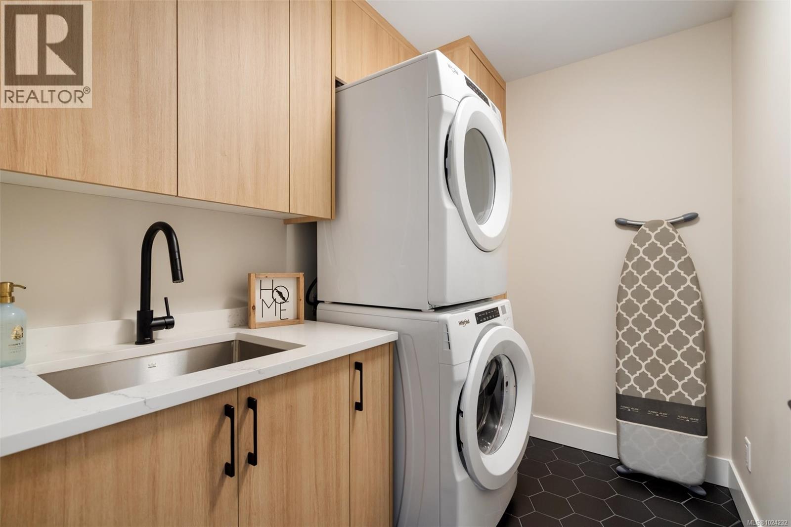 18 3921 Olympian Way, Colwood, British Columbia  V9C 0T1 - Photo 37 - 1024232