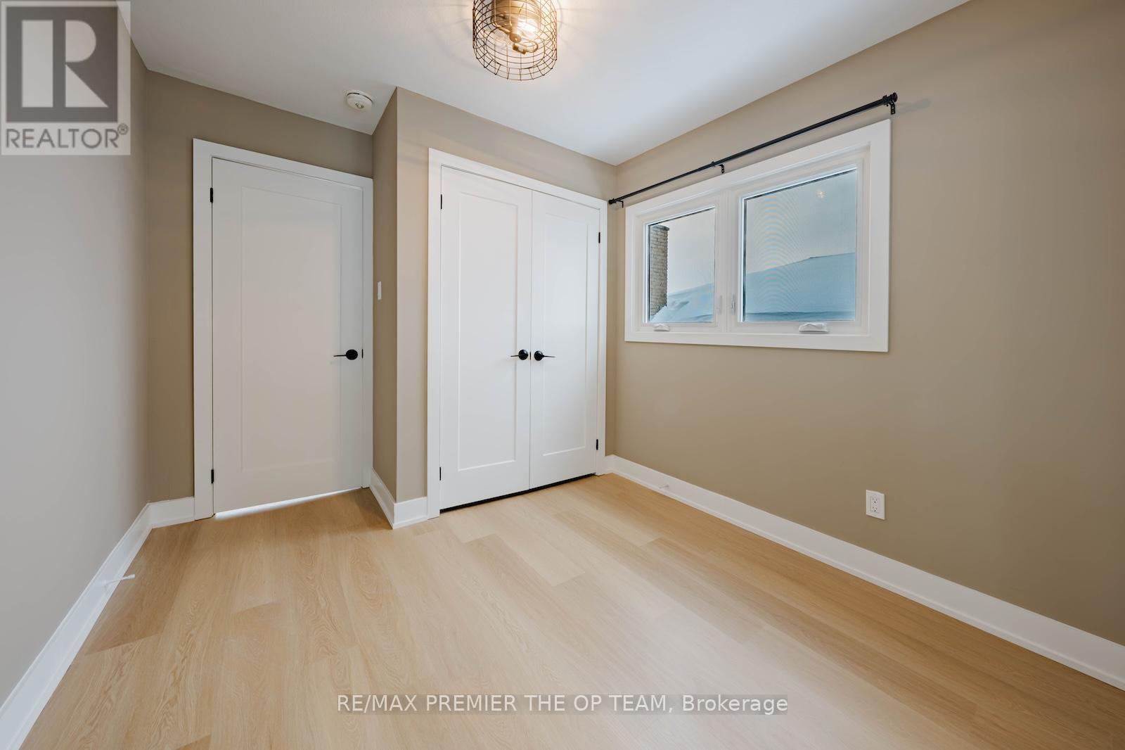 198 Rose Street, Barrie (Wellington), Ontario  L4M 2T9 - Photo 15 - S12736356