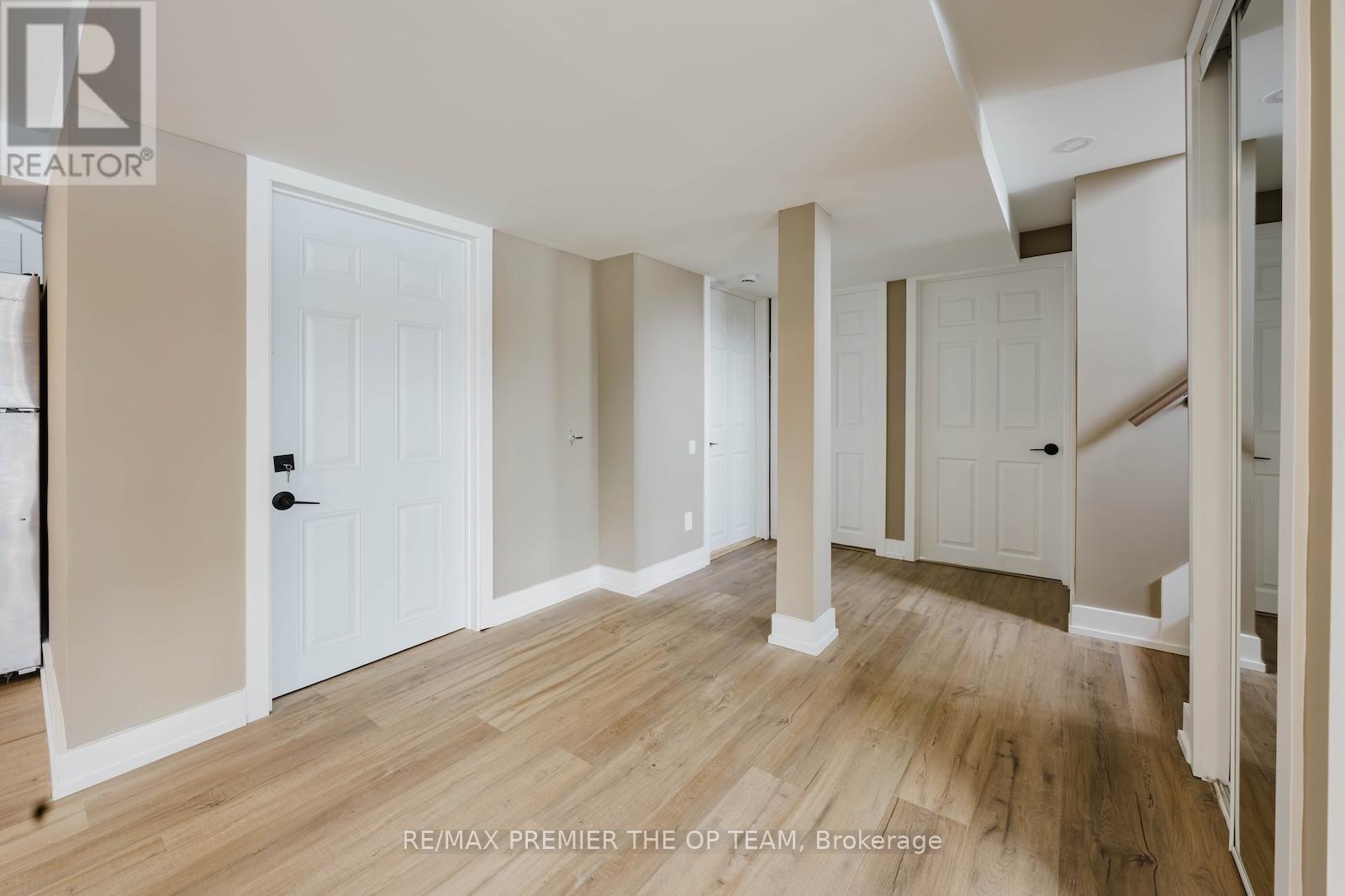 198 Rose Street, Barrie (Wellington), Ontario  L4M 2T9 - Photo 25 - S12736356