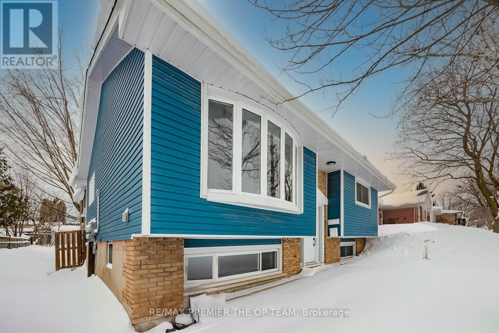 198 Rose Street, Barrie (Wellington), Ontario  L4M 2T9 - Photo 41 - S12736356