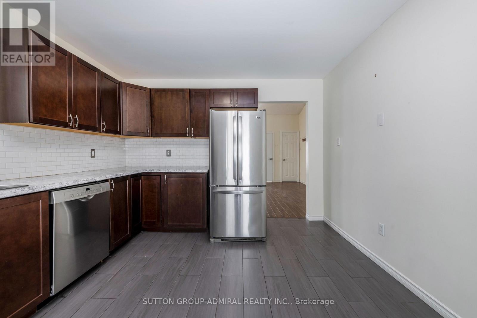 64 Copeman Crescent, Barrie (Painswick North), Ontario  L4N 8B4 - Photo 8 - S12736440