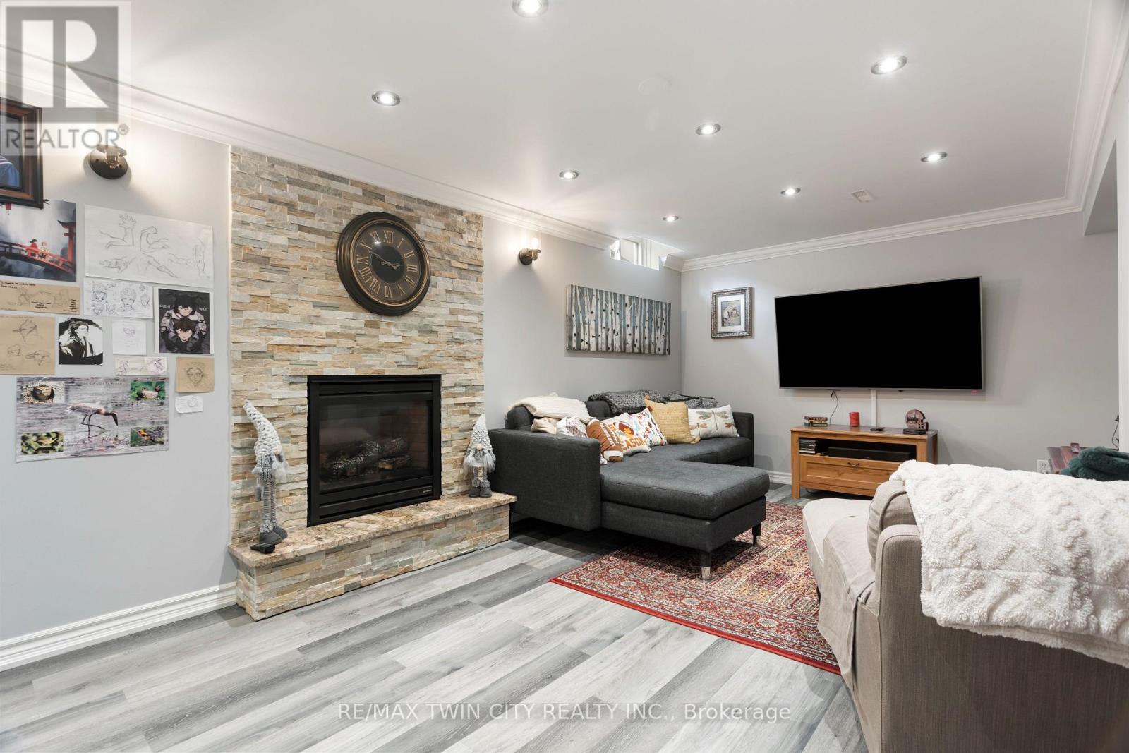 1486 Reynolds Avenue, Burlington, Ontario  L7M 3C1 - Photo 17 - W12736302