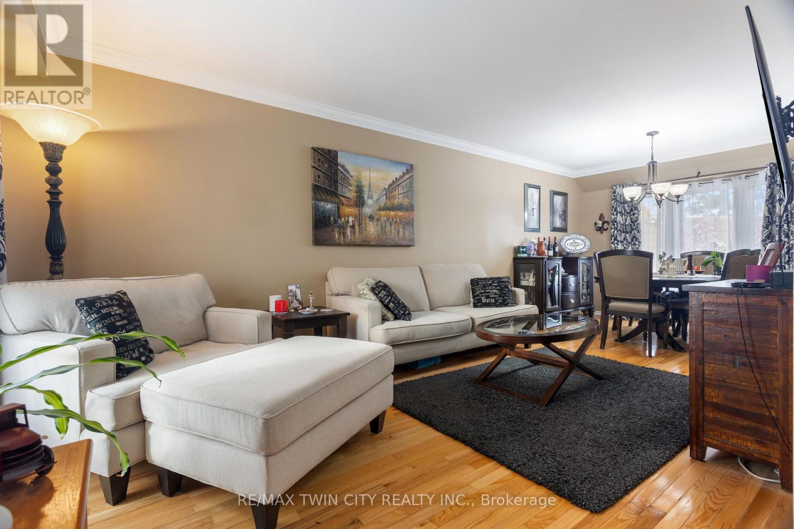 1486 Reynolds Avenue, Burlington, Ontario  L7M 3C1 - Photo 7 - W12736302