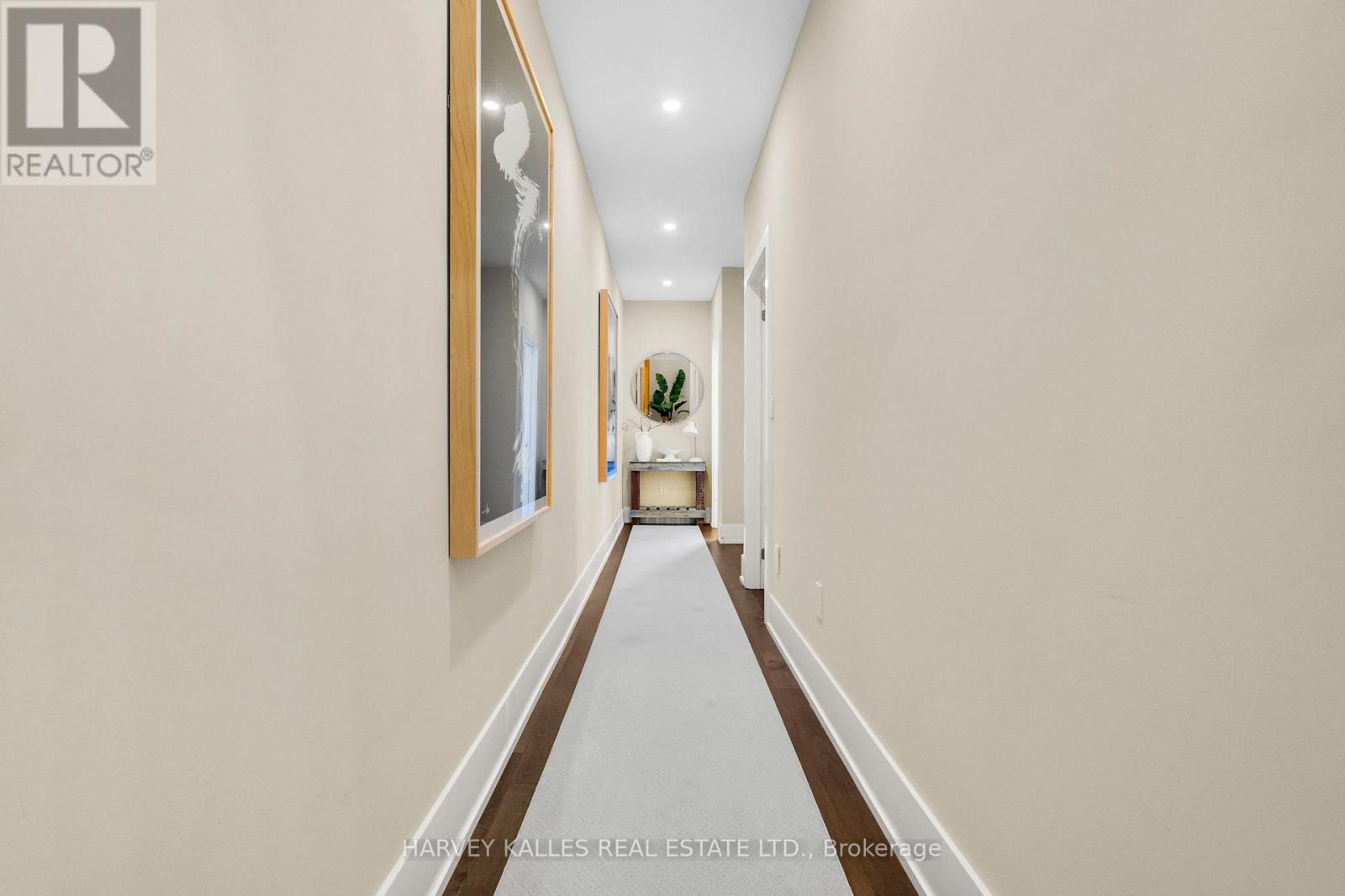 957 Eighth Street, Mississauga, Ontario  L5E 1R6 - Photo 21 - W12736306