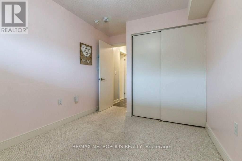 33 - 100 Dufay Road, Brampton, Ontario  L7A 4S3 - Photo 14 - W12736342