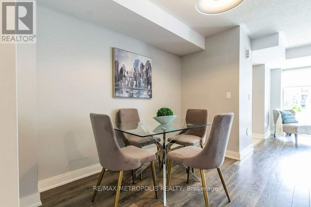 33 - 100 Dufay Road, Brampton, Ontario  L7A 4S3 - Photo 3 - W12736342