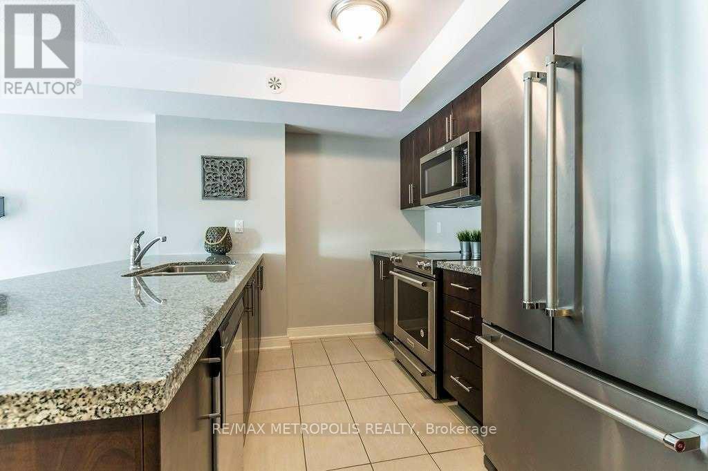 33 - 100 Dufay Road, Brampton, Ontario  L7A 4S3 - Photo 4 - W12736342