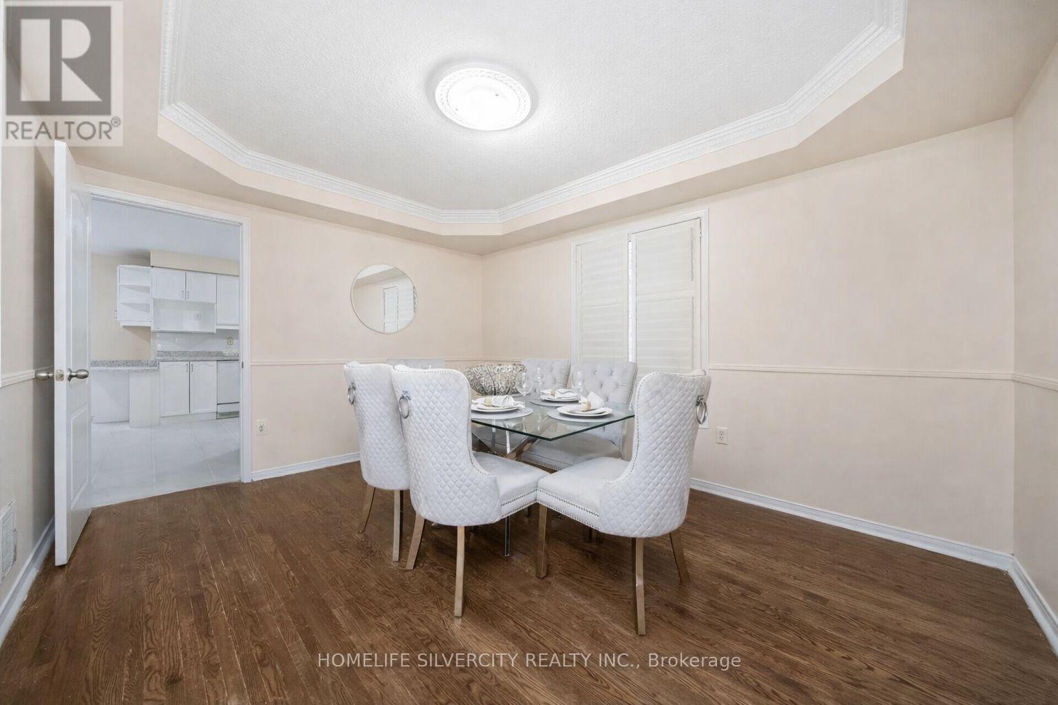 16 Coralreef Crescent, Brampton, Ontario  L6R 2H5 - Photo 9 - W12736364