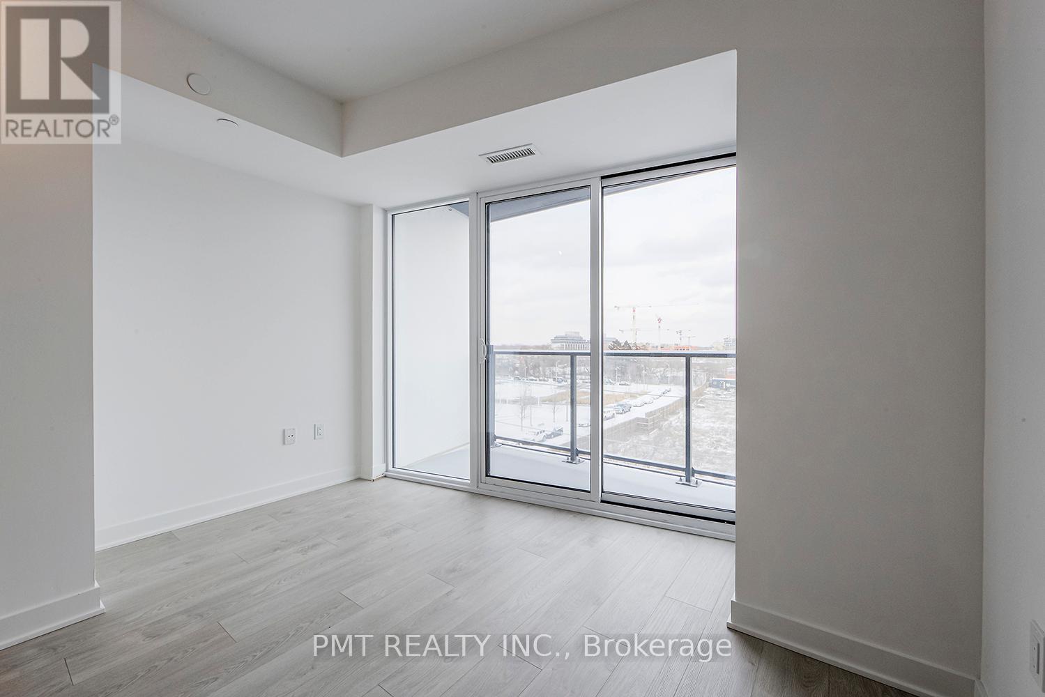 516 - 36 Zorra Street, Toronto, Ontario  M8Z 4Z7 - Photo 10 - W12736394