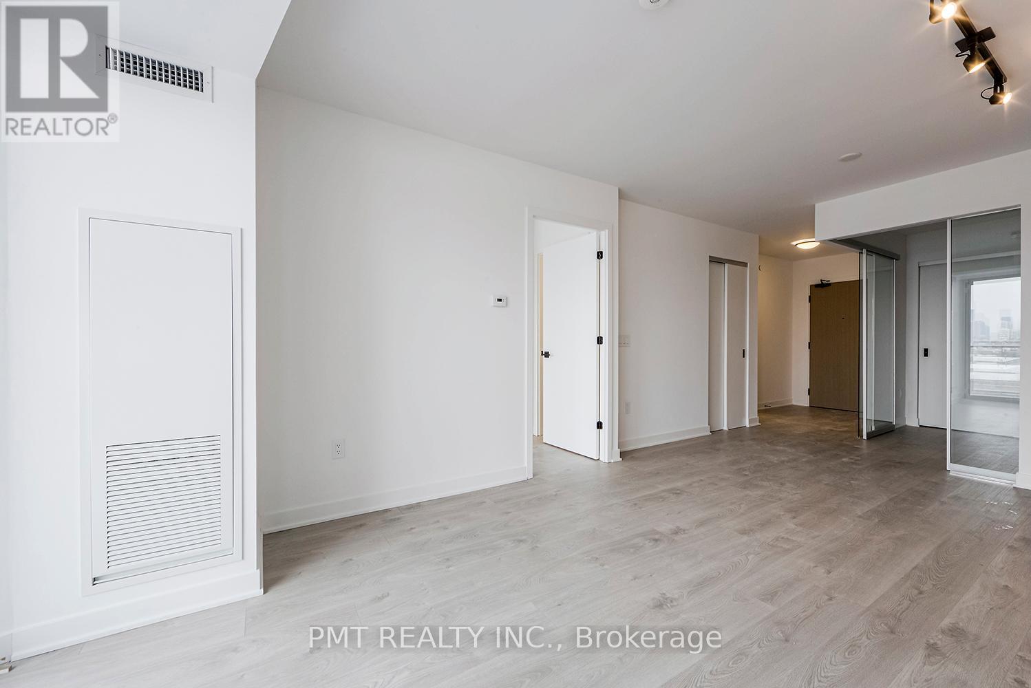 516 - 36 Zorra Street, Toronto, Ontario  M8Z 4Z7 - Photo 11 - W12736394