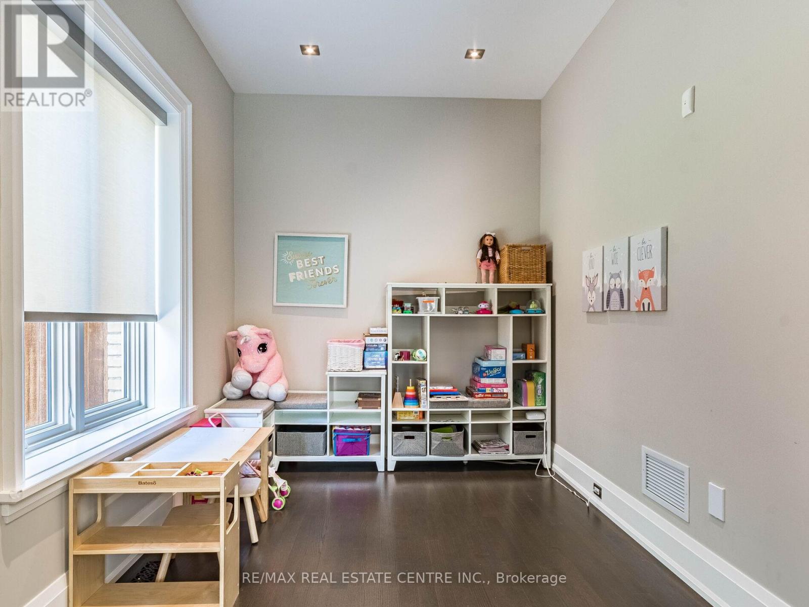 122 Wimbleton Road, Toronto, Ontario  M9A 3S6 - Photo 23 - W12736436