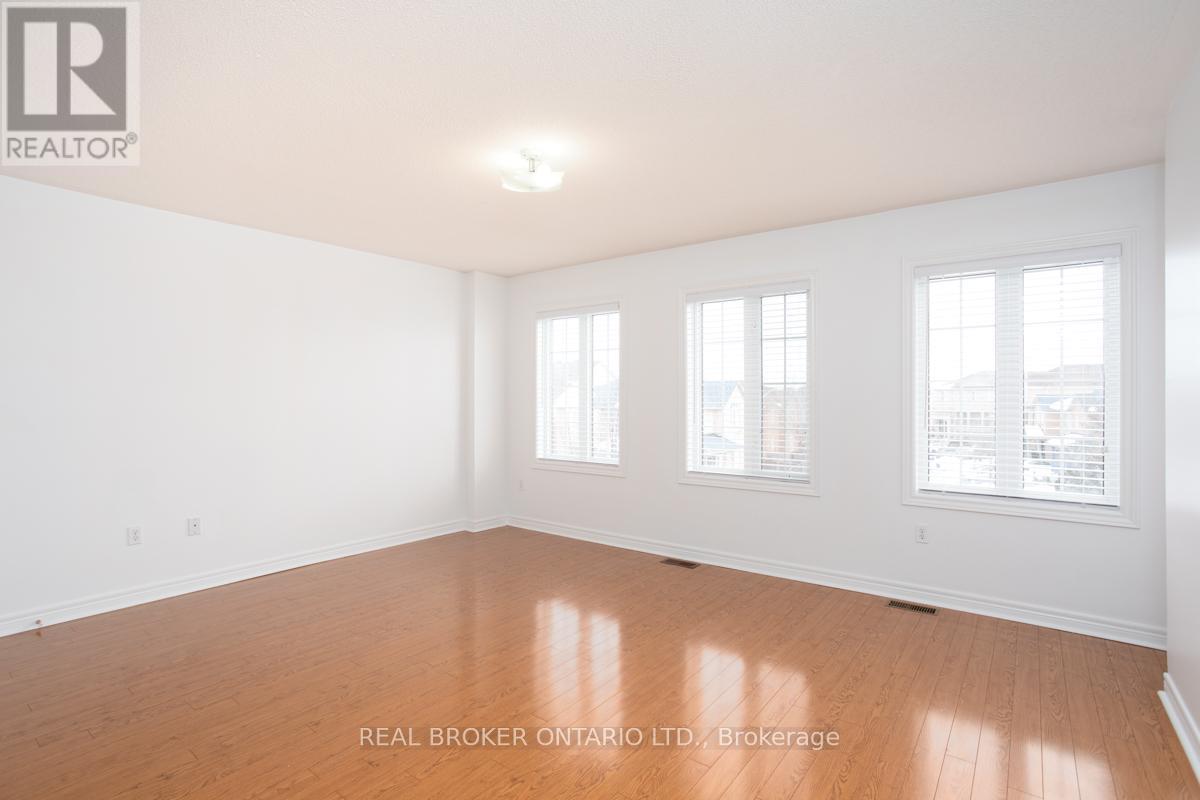 120 Boom Road, Vaughan, Ontario  L6A 3X9 - Photo 18 - N12736404