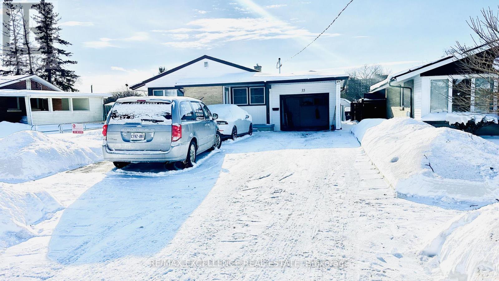 35 SIEBERT AVENUE, Kitchener, Ontario