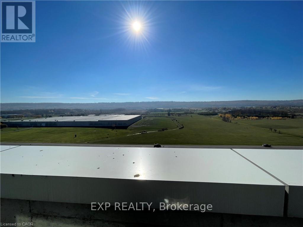 550 North Service Road, Grimsby, Ontario  L3M 4E8 - Photo 9 - X12736314