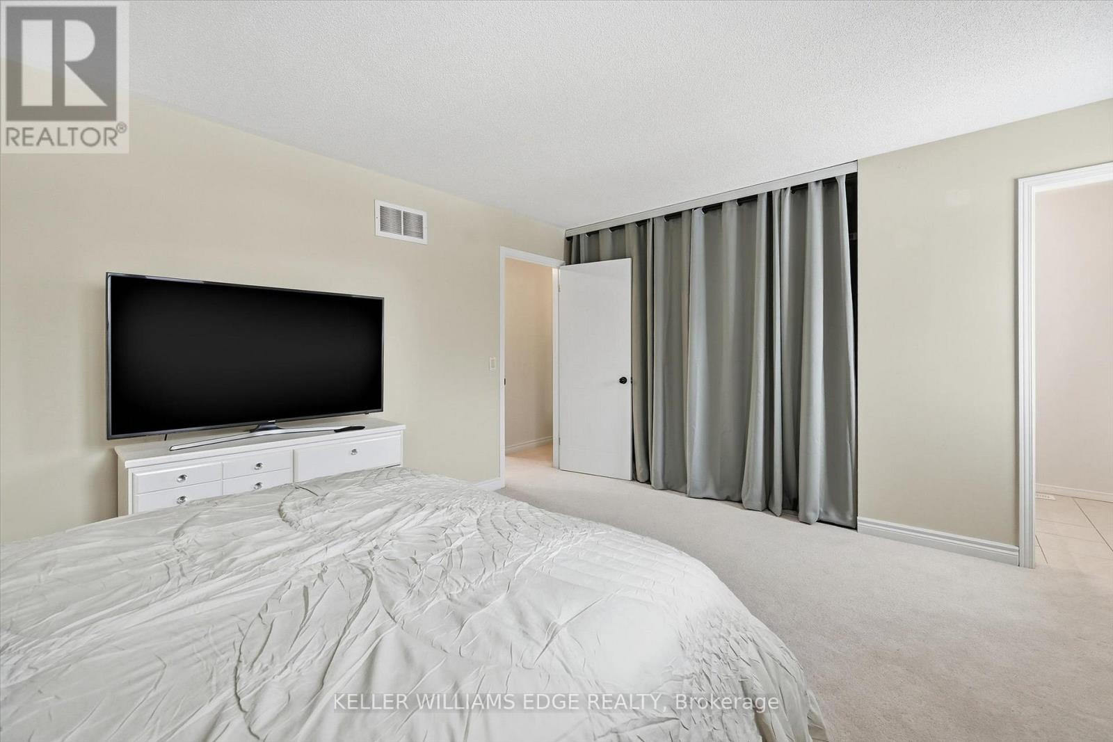 38 Grindstone Way, Hamilton, Ontario  L9H 7B7 - Photo 24 - X12736318