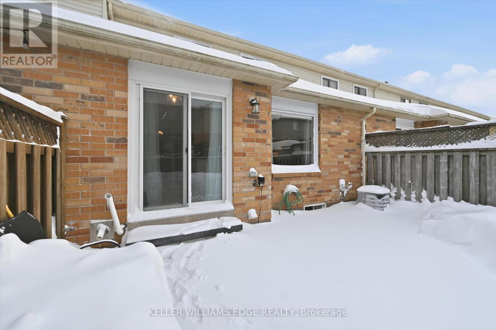 38 Grindstone Way, Hamilton, Ontario  L9H 7B7 - Photo 37 - X12736318