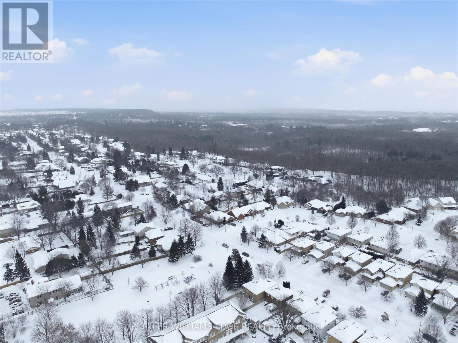 38 Grindstone Way, Hamilton, Ontario  L9H 7B7 - Photo 42 - X12736318