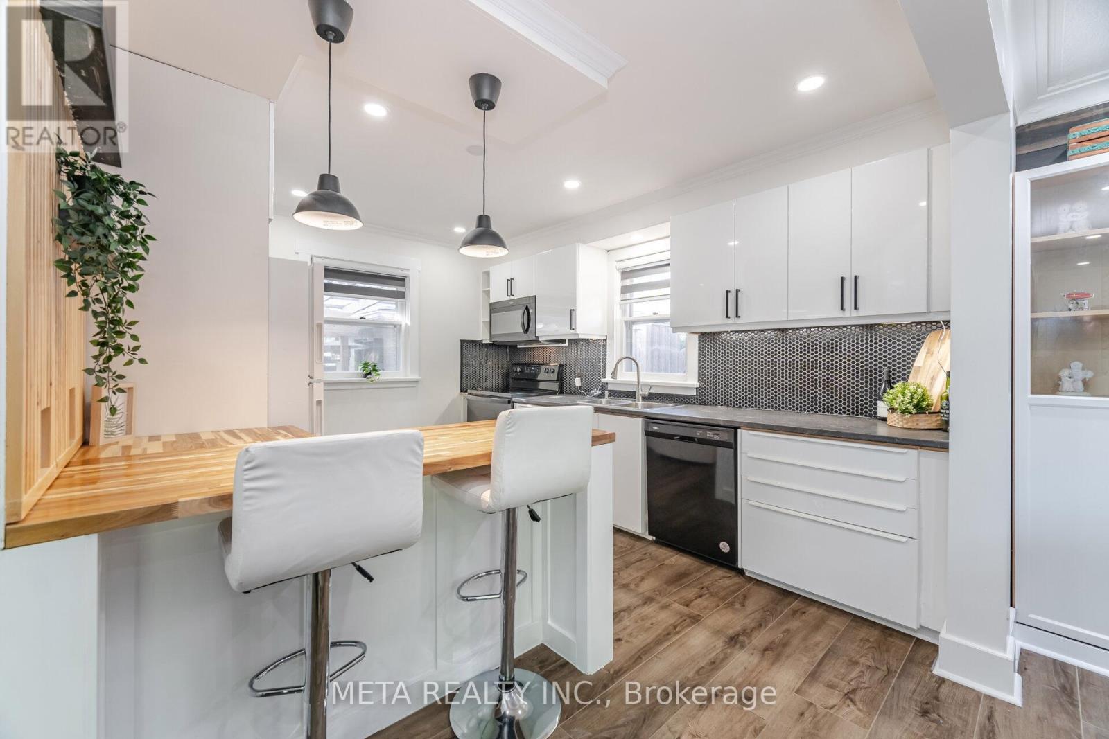 4 Greenview Street, Guelph, Ontario  N1E 1Y3 - Photo 8 - X12736352