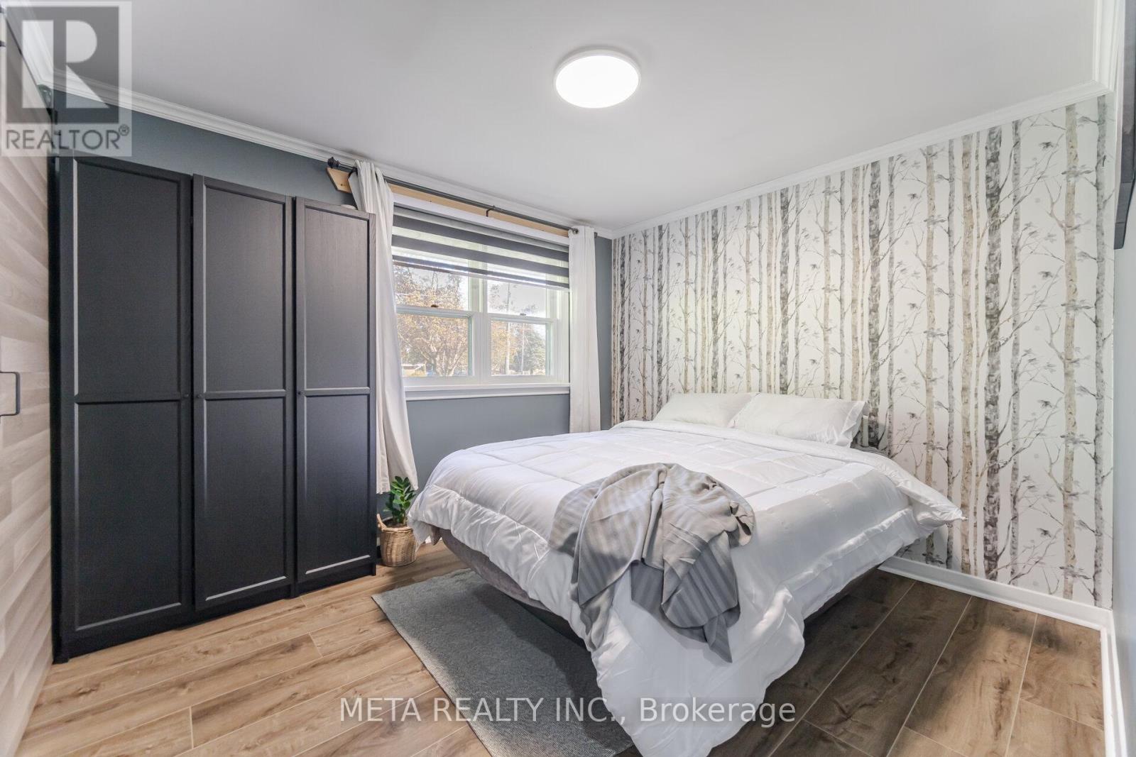 4 Greenview Street, Guelph, Ontario  N1E 1Y3 - Photo 9 - X12736352