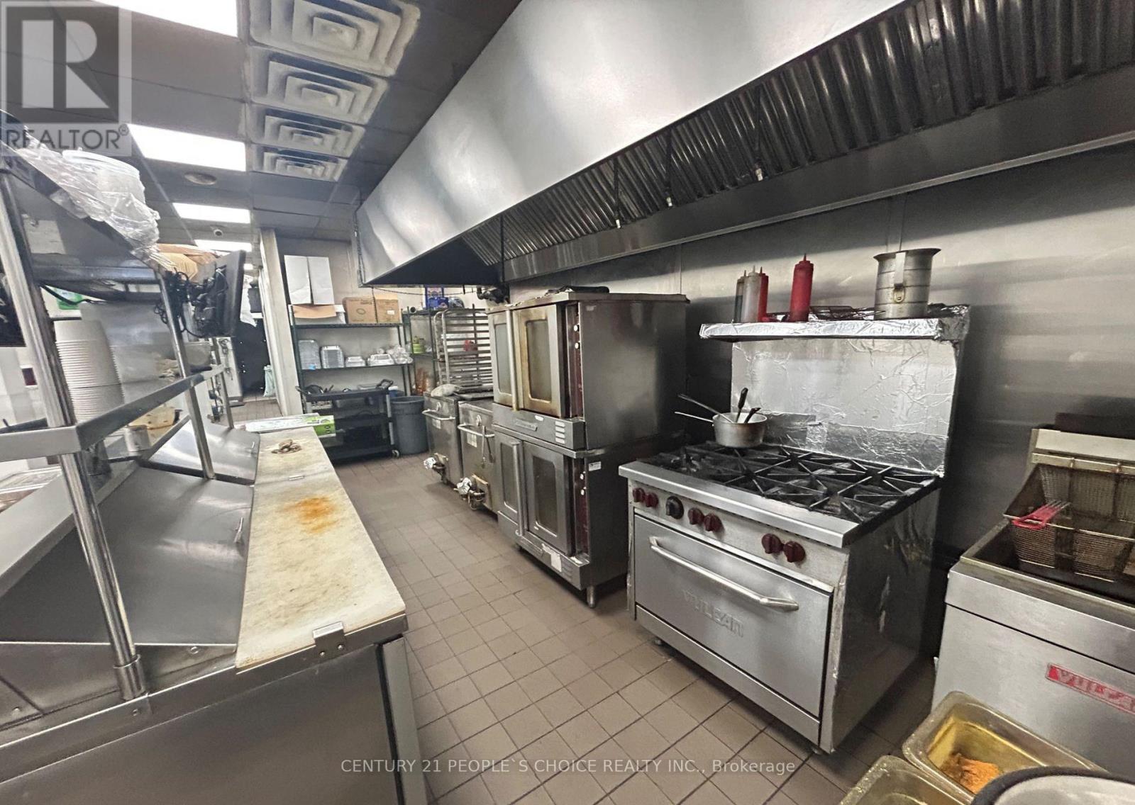 # 2 - 40 Centennial Parkway N, Hamilton, Ontario  L8E 1H6 - Photo 10 - X12736480