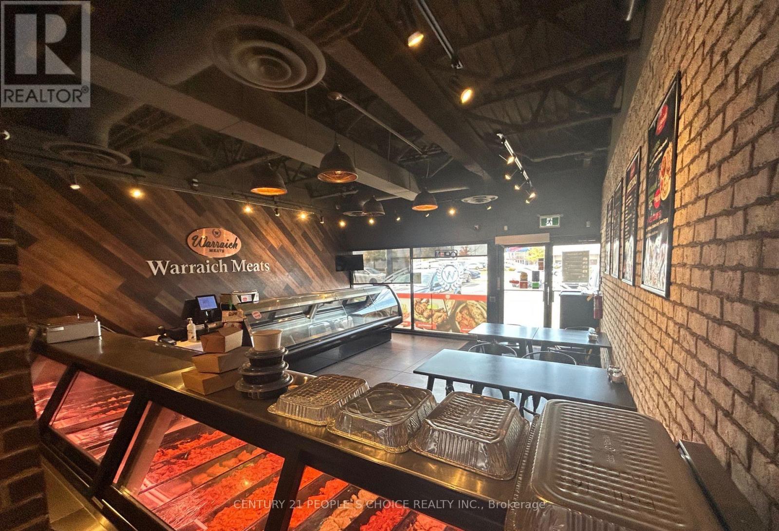 # 2 - 40 Centennial Parkway N, Hamilton, Ontario  L8E 1H6 - Photo 2 - X12736480