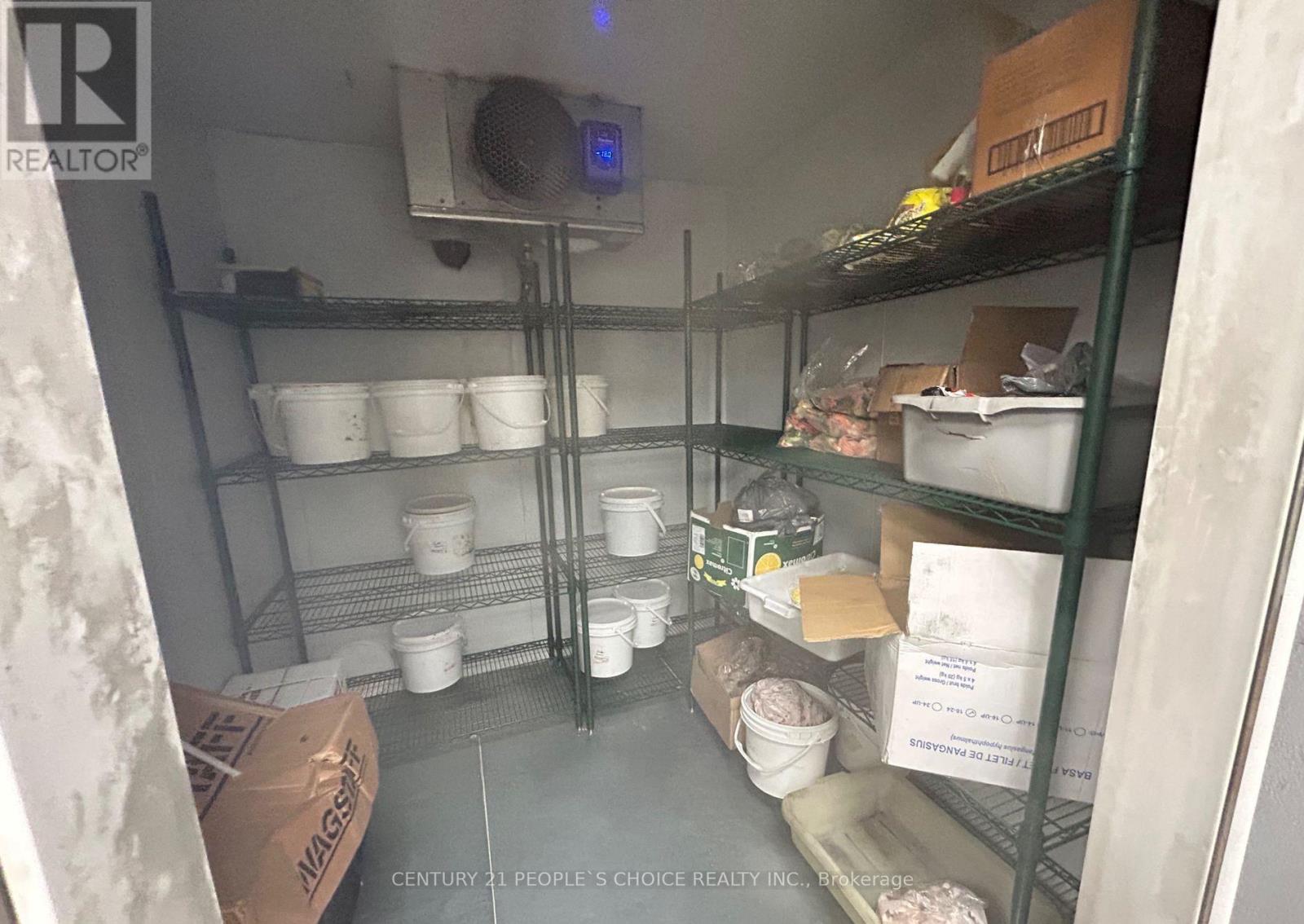 # 2 - 40 Centennial Parkway N, Hamilton, Ontario  L8E 1H6 - Photo 8 - X12736480