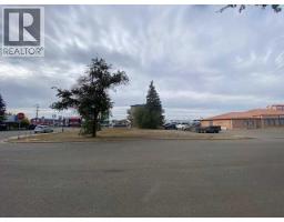 603 1 Street W, Brooks, Alberta