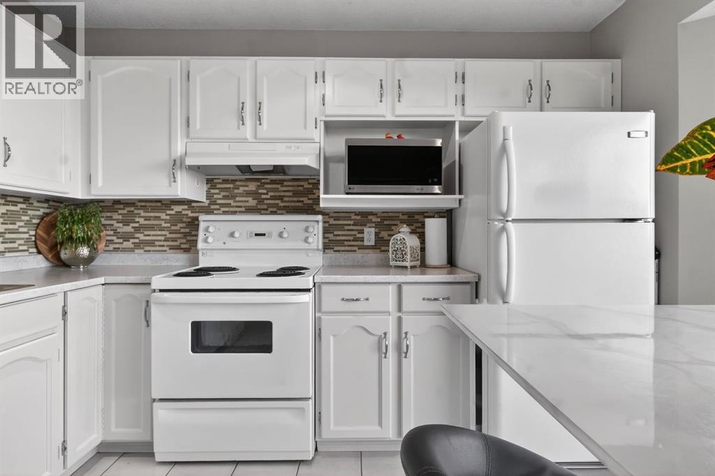 109 Bedford Manor Ne, Calgary, Alberta  T3K 4B8 - Photo 18 - A2274888