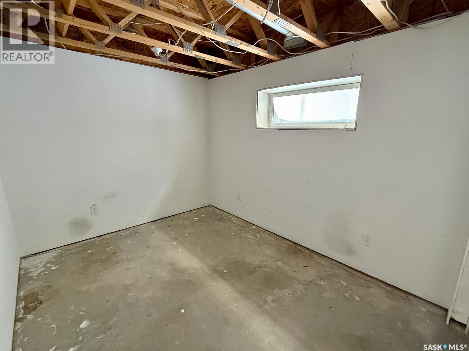 181 Chateau Crescent, Pilot Butte, Saskatchewan  S0G 3Z0 - Photo 11 - SK027550