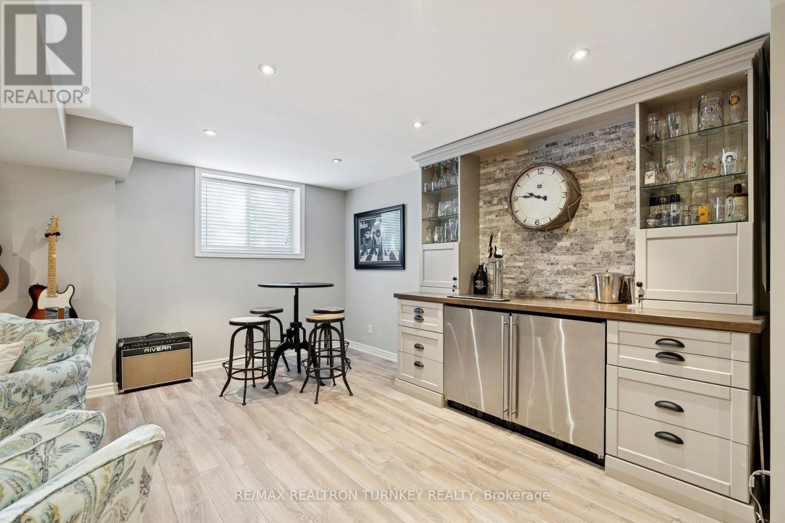 407 Seneca Court, Newmarket, Ontario  L3X 2C8 - Photo 36 - N12735918