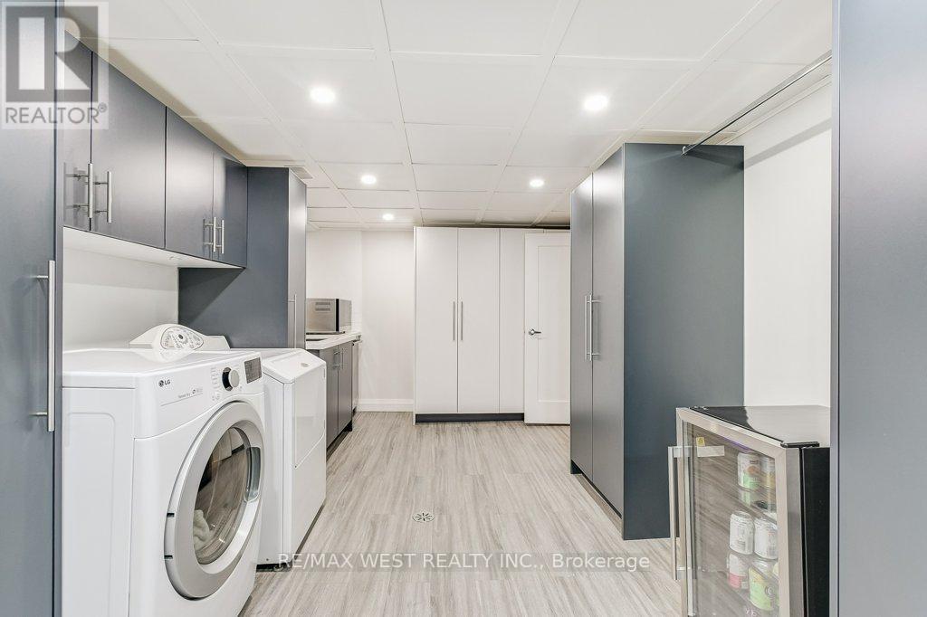 195 Berry Road, Toronto, Ontario  M8Y 1X2 - Photo 26 - W12736300