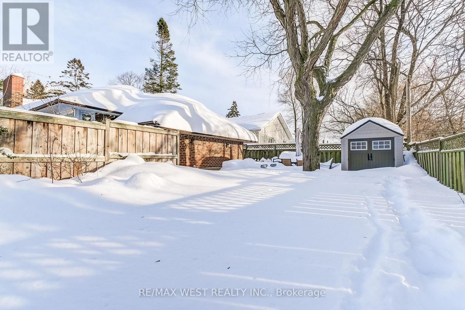 195 Berry Road, Toronto, Ontario  M8Y 1X2 - Photo 28 - W12736300