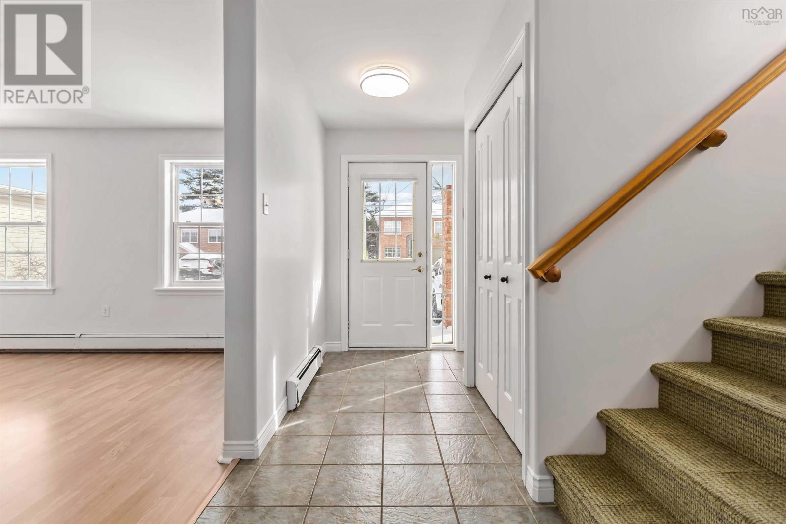 3 Binnacle Court, Bedford, Nova Scotia  B4A 4A3 - Photo 3 - 202601613