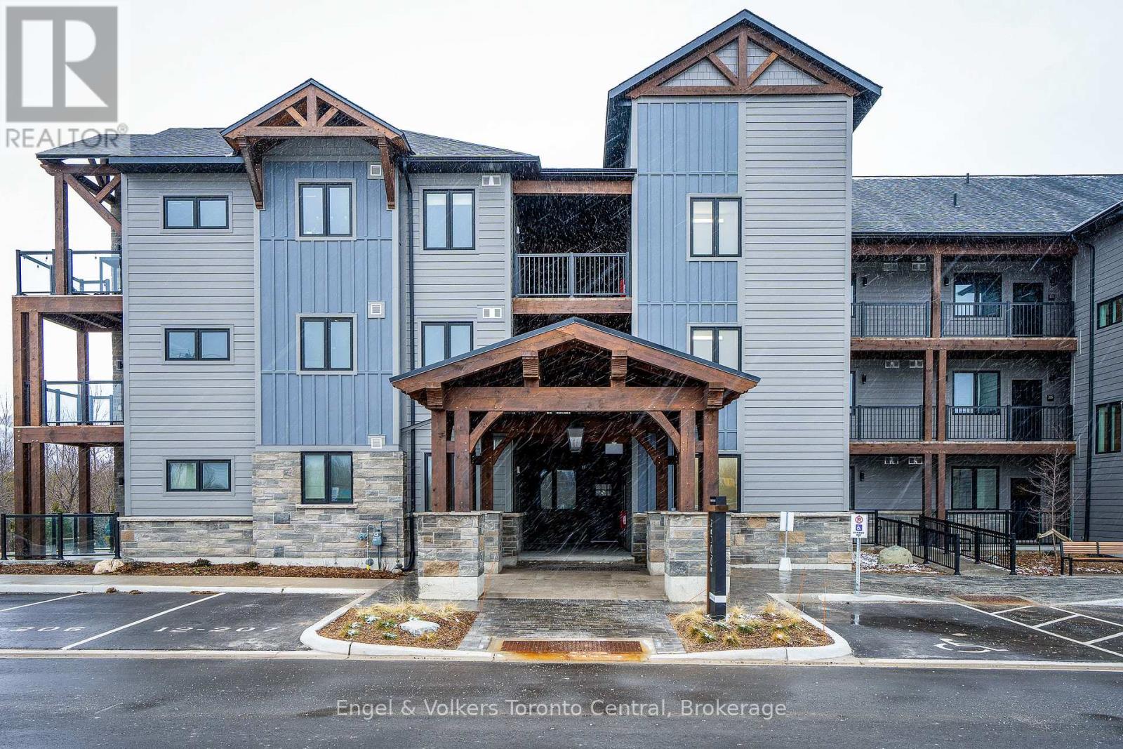 105 - 12 Beausoleil Lane, Blue Mountains, Ontario L9Y 2X5 - Photo 1 - X12736512