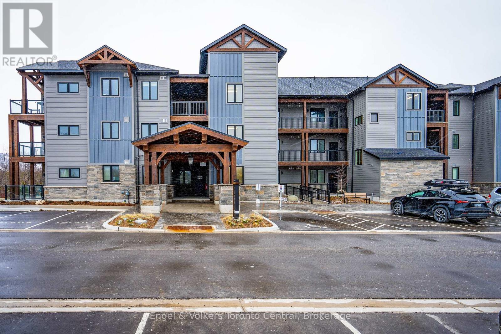 105 - 12 Beausoleil Lane, Blue Mountains, Ontario L9Y 2X5 - Photo 2 - X12736512