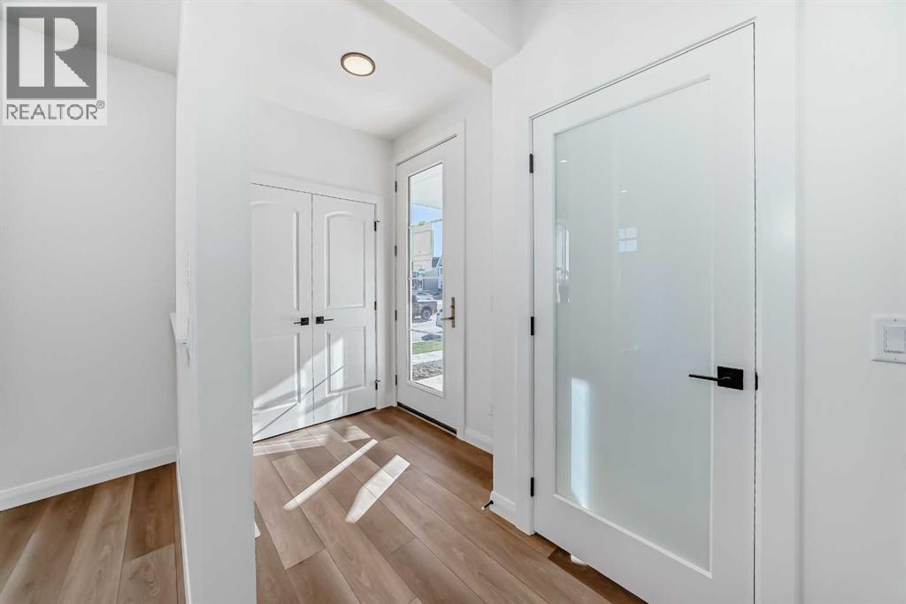 729 Grayling Link, Rural Rocky View County, Alberta  T3Z 0H3 - Photo 4 - A2264513