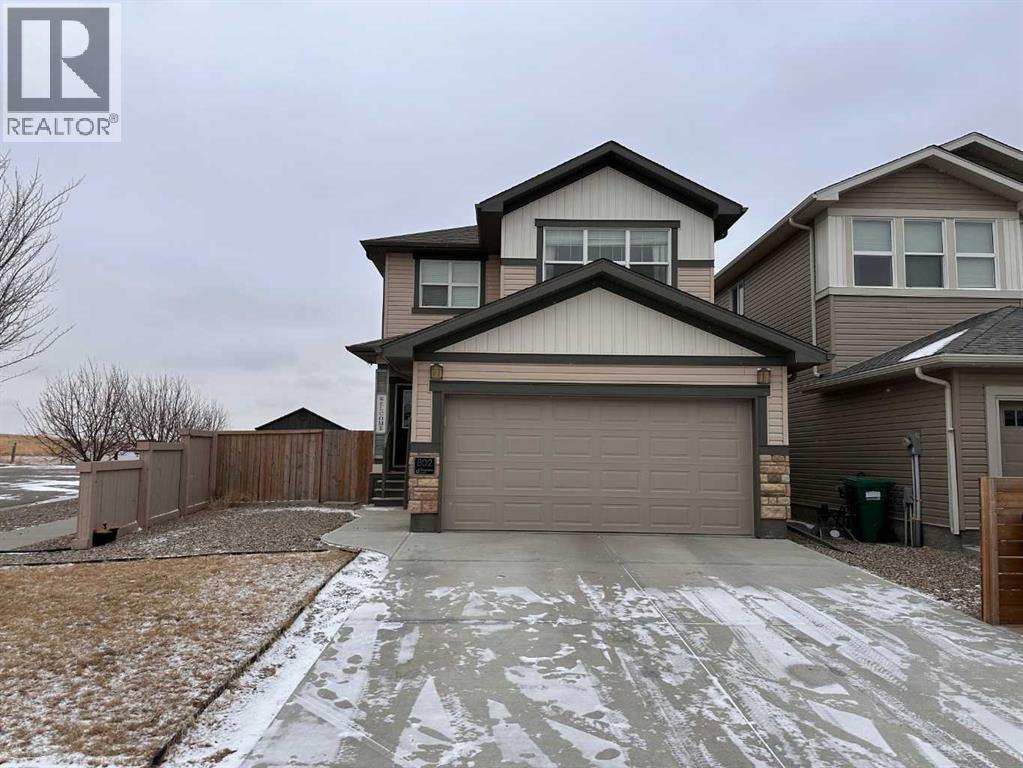 802 Miners Boulevard W, Lethbridge, Alberta  T1J 5L1 - Photo 2 - A2281137