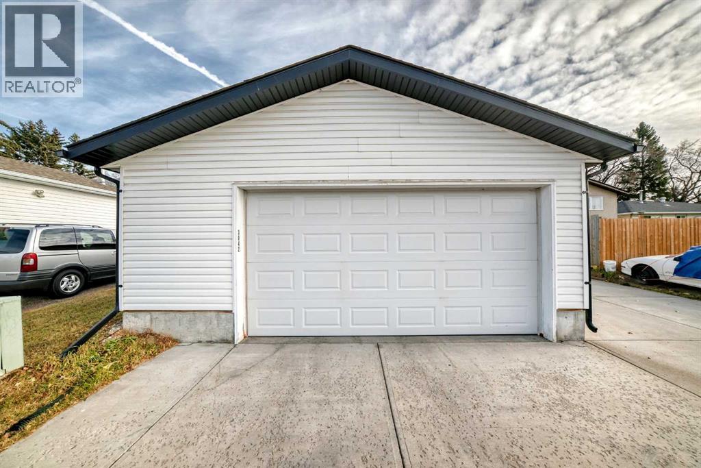 3042 31a Street Se, Calgary, Alberta  T2B 0S9 - Photo 44 - A2271381