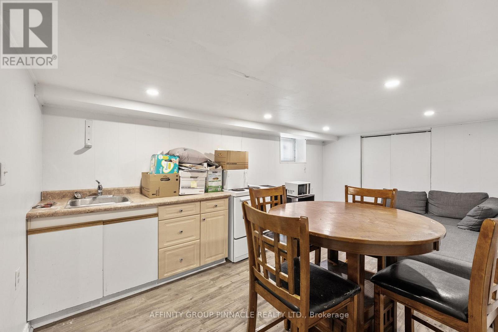 255 Kent Street W, Kawartha Lakes, Ontario  K9V 2Z4 - Photo 31 - X12736532