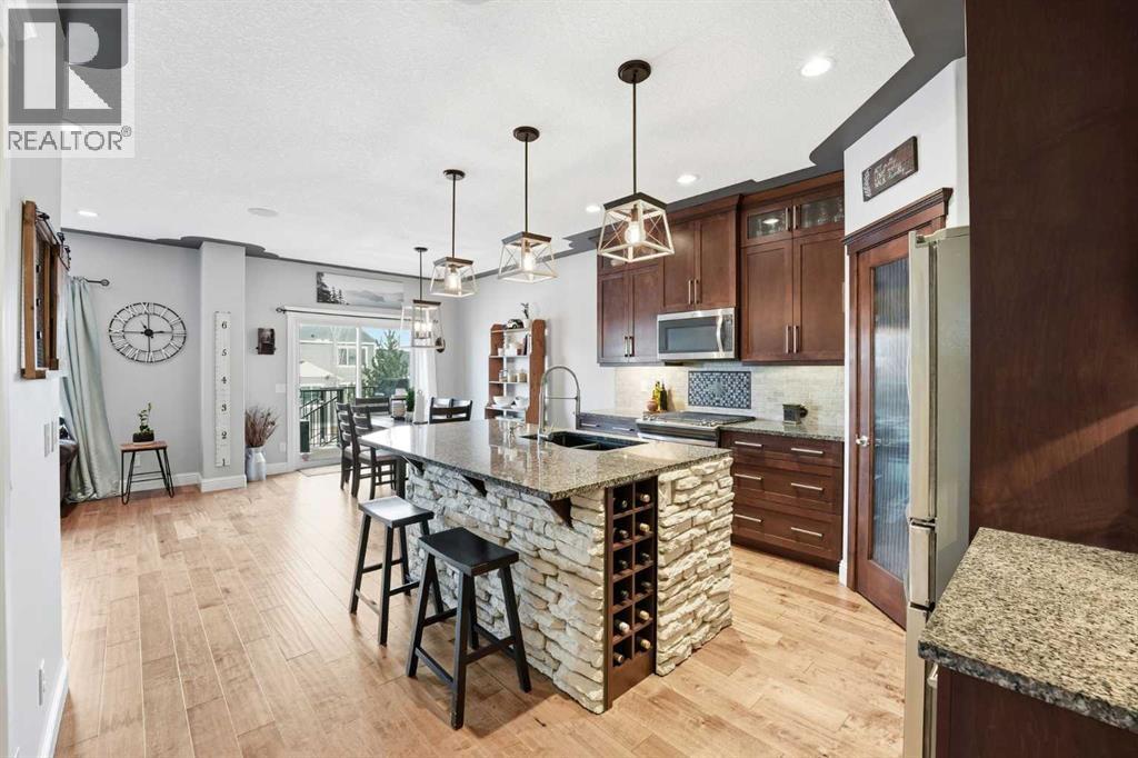 166 Fireside Bend, Cochrane, Alberta