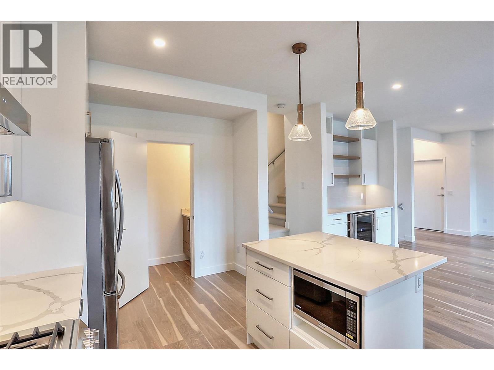 4499 Walker Road Kelowna Photo 10